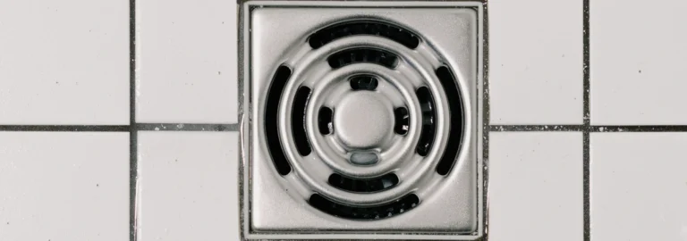 Hausmittel bei stinkenden Abflüssen