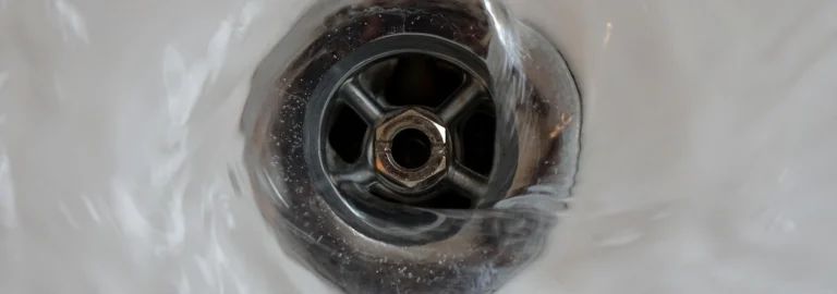 Abfluss reinigen – Effektive Methoden